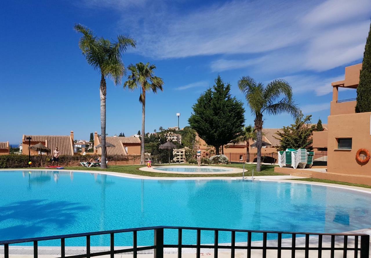 Ample Luxury Apart Fancy Marbella Golf & Padel Extérieur photo